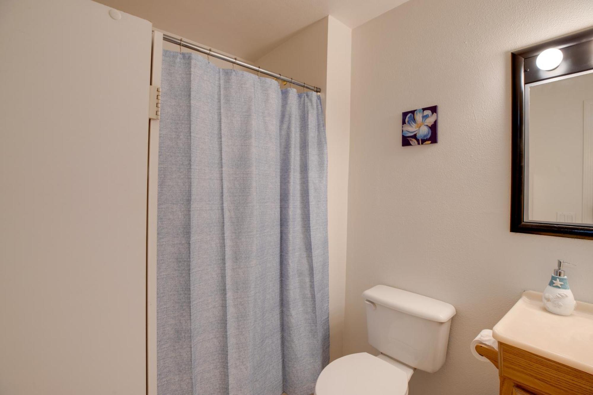 Bay City Vacation Rental Escape About 5 Mi To Marina! 외부 사진