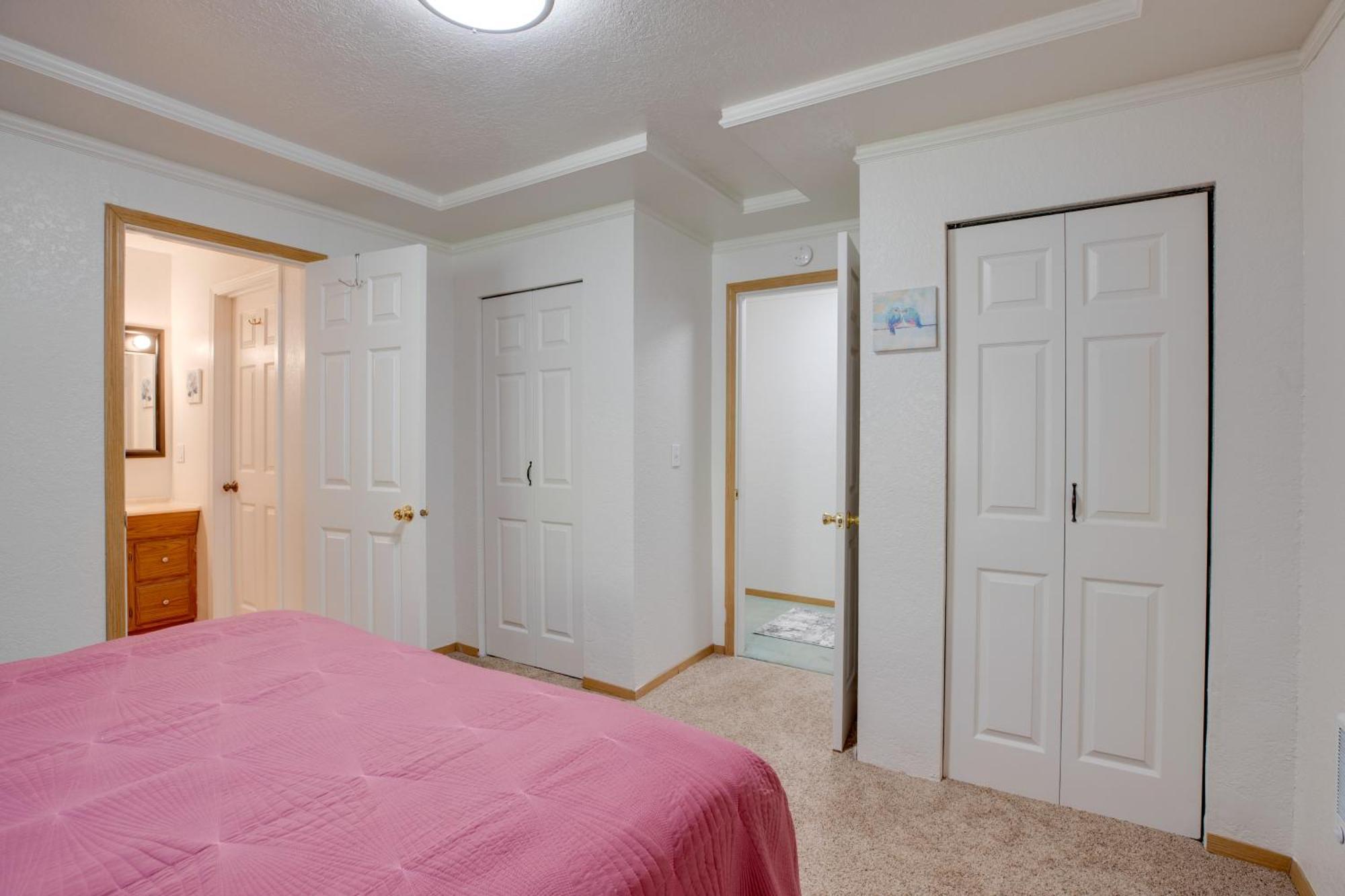 Bay City Vacation Rental Escape About 5 Mi To Marina! 외부 사진